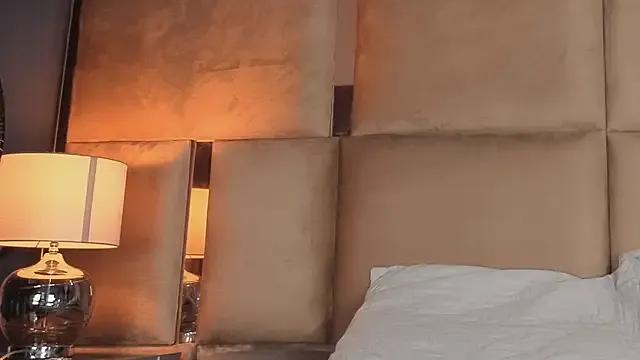 Freechat angelinepossy on StripChat