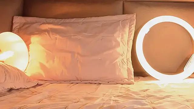 Freechat angelinepossy on StripChat