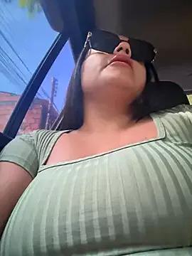 Angie_e on StripChat