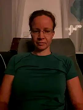 StripChat AnnikaRose is Freechat AnnikaRose — Naked Orgasmus + free Clip