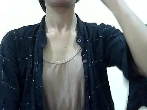 Anu_tiny on StripChat