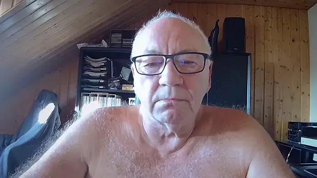 biggandybig on StripChat