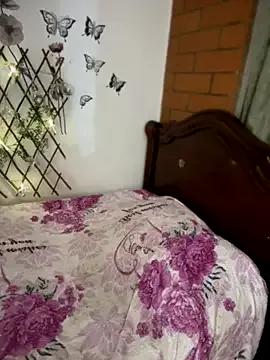 bonbom_ on StripChat