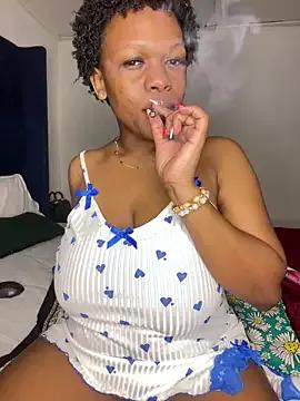 Private Boneca25 on StripChat