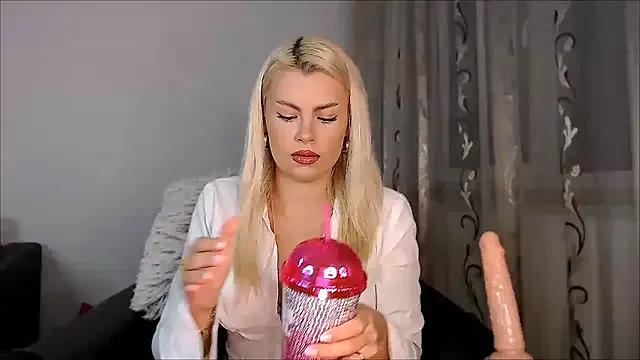 BonieBonita on StripChat