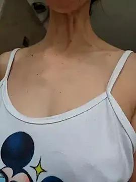 BrendaSun on StripChat