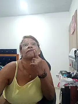 BustyMilf_ on StripChat