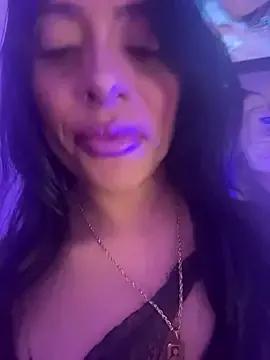 canela_10 on StripChat