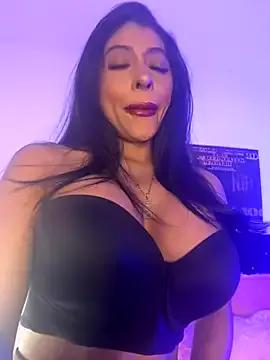 canela_10 on StripChat