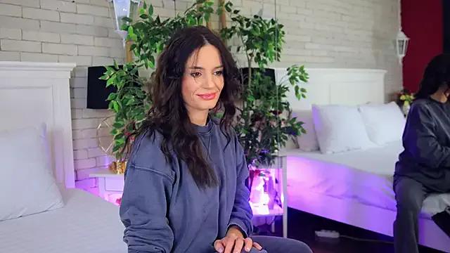 Freechat CarlaWhite on StripChat