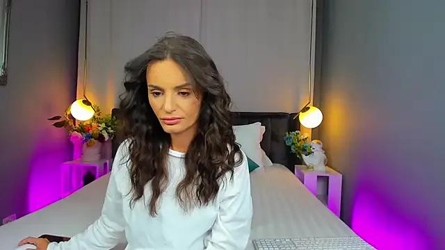 Freechat CarlaWhite on StripChat