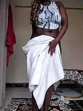 Coco_squirter on StripChat