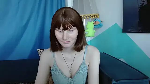 cornflower_mm on StripChat