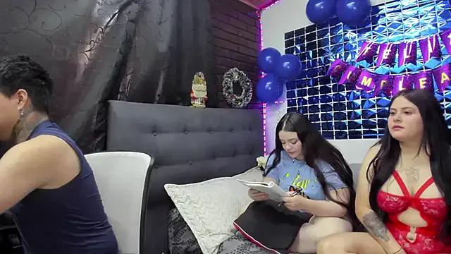 CrisabellssEden on StripChat