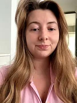 curvyflawless on StripChat