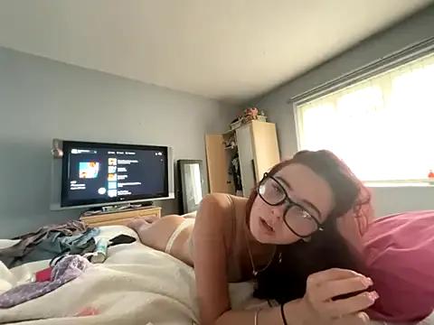 DanielleBabe on StripChat