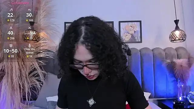 Dark_nina_ on StripChat