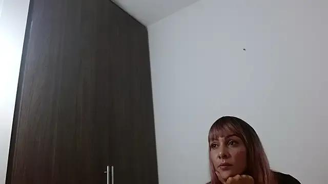 Freechat dasha_naughty on StripChat