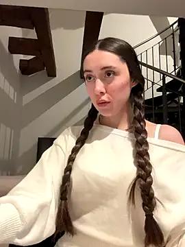 StripChat emiliasommer is Freechat emiliasommer — TIP 30 for a MAGIC BOX