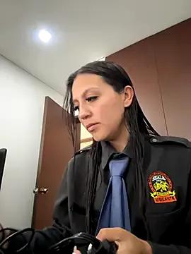 Emily-7_ on StripChat