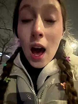 FroggyAnna — show outfit!!