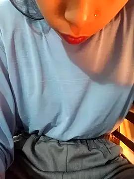 Fuck_me_babyy on StripChat