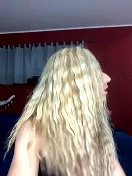 StripChat harleyejoker1 is Group harleyejoker1 — Lady mi lecca la fica