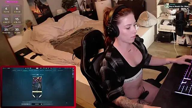 Horny_Makima on StripChat