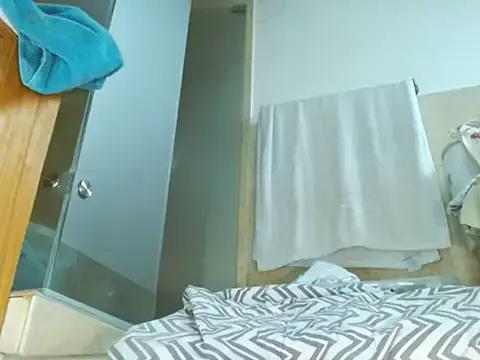 hornymilf_69xxx on StripChat