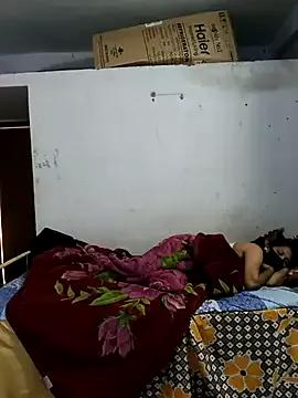 Freechat hot_wife_35 on StripChat