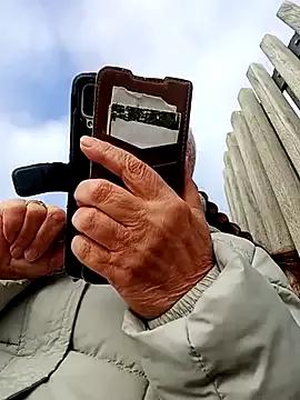 Group Hottie-Mom on StripChat