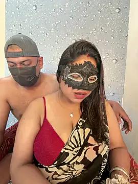 Indiancouple35 on StripChat