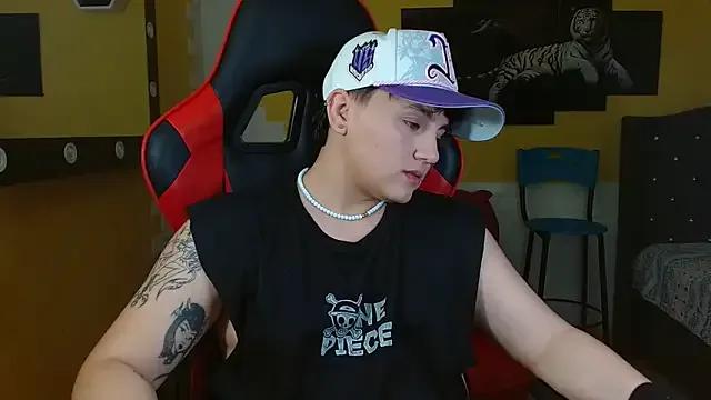 isabeautyx19 on StripChat