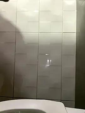 Freechat Isabella21_ on StripChat