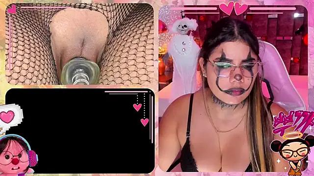 IsaCutie on StripChat