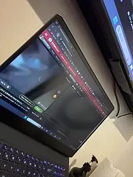 JanyLunaa on StripChat