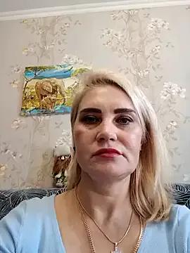 JennyOMay on StripChat