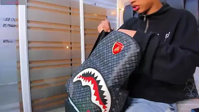 Freechat Jim_twink on StripChat