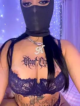 kamila_french on StripChat