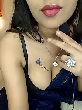 KARISHMA-STRIP on StripChat