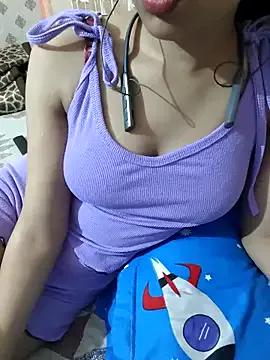 KARISHMA-STRIP on StripChat