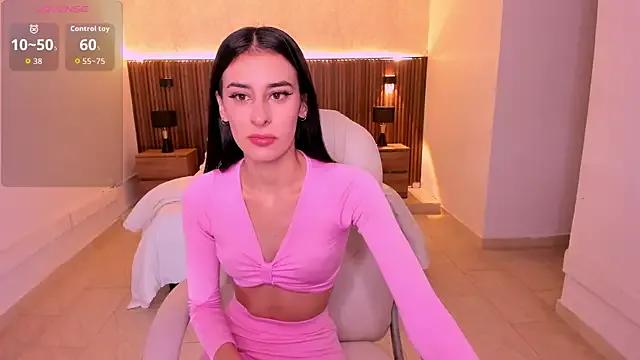 karlaa_james on StripChat