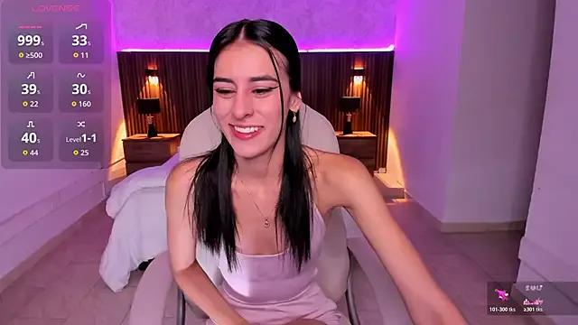 karlaa_james on StripChat