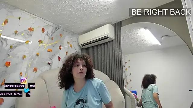 Katemoss70 on StripChat