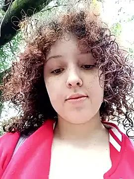 Katemoss70 on StripChat