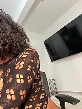 Freechat kem_hott on StripChat