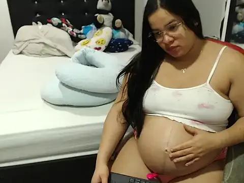 Private kylie_switch2 on StripChat