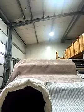 Lars-Lola — Nackt Fenster putzen