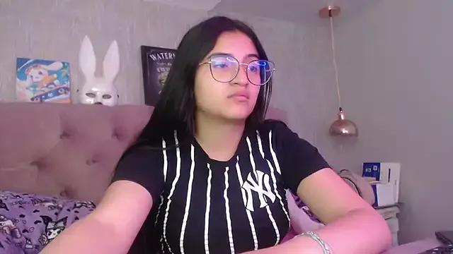 laurenelove on StripChat