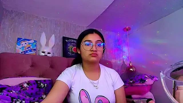 laurenelove on StripChat